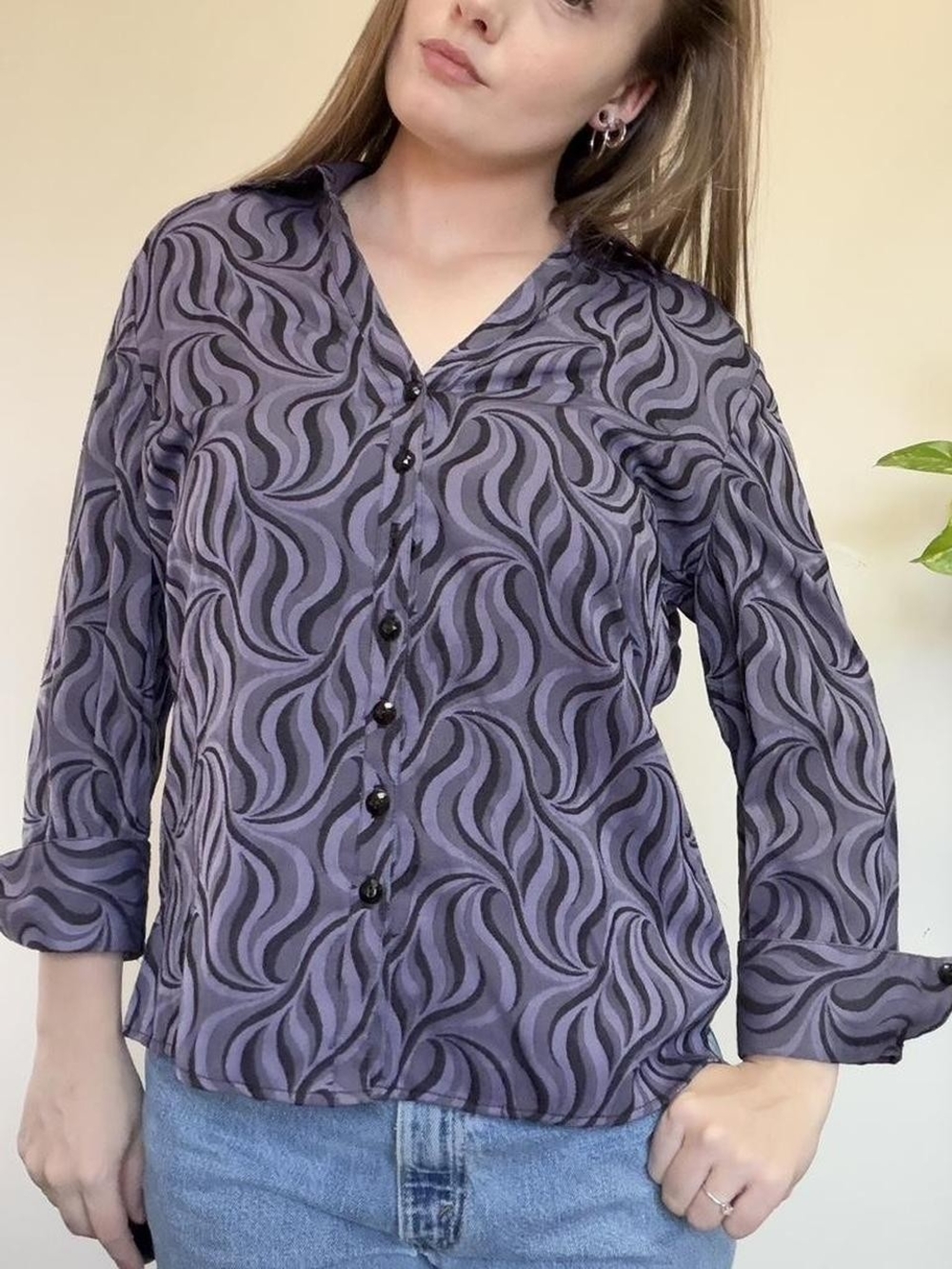 Vintage Y2k Purple Swirl Pattern Button-Up Blouse - Picture 4 of 7